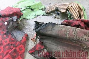 Thiếu phụ tự thiêu tại nhà giữa Hà Nội