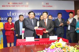 Bộ Tài chính ký Hiệp định vay phụ cho BIDV   