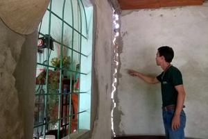 Thanh Hoá: Dân thu giữ máy móc công trình