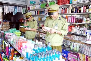 Thị trường mỹ phẩm: Thật giả lẫn lộn