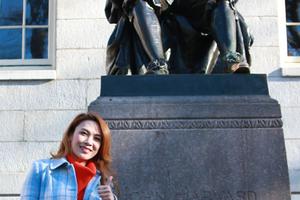 Mỹ Tâm giao lưu với sinh viên Việt ở đại học Harvard