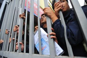 Không để “cơn sốt” vaccine thành “đại dịch”