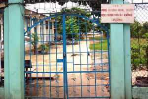 Học sinh bỏ học vì không đóng đủ 5 loại phí