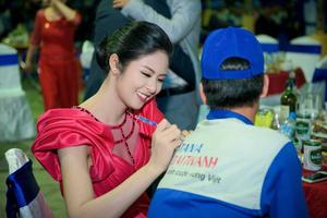 Hoa hậu Ngọc Hân đồng hành cùng Tân Á Đại Thành