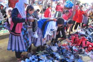 Tây Bắc: Tưng bừng Tết Mông 