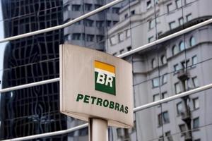 Brazil: Thêm một cựu lãnh đạo Petrobras bị kết tội 4 năm tù