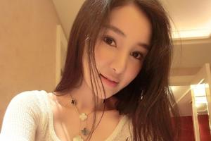 Ca sĩ 9x vừa làm bồ vừa làm con quan tham