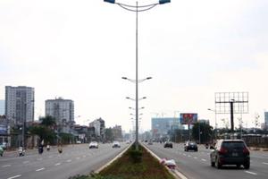 Cận cảnh con đường hơn 6.000 tỷ đồng Nhật Tân - Cầu Giấy ngày đầu thông xe