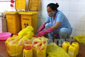 Bệnh viện Bạch Mai công khai các mức kỷ luật sau vụ tuồn lậu chất thải