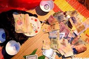 Triệt phá sòng bạc lớn tại khu Sở Thùng