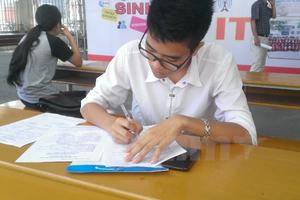 Trường đại học đầu tiên công bố tuyển sinh năm 2016