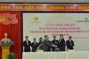 Vietcombank tiếp tục thu ngân sách trên địa bàn TP Hà Nội