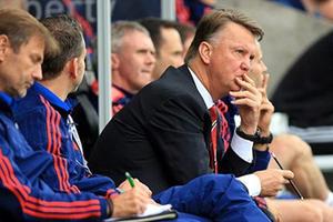 Van Gaal: 'Không có phép màu để đổi vận cho M.U'