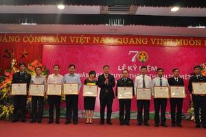 Lực lượng xung kích chống tham nhũng