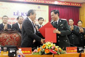 Thanh tra Chính phủ và TAND Tối cao phối hợp chống tham nhũng