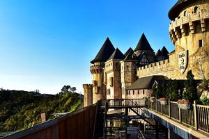 Tết rộn ràng tại Bà Nà Hills 