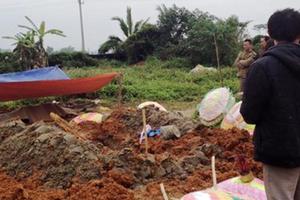 Thanh Hóa: Rúng động vụ đào mộ mới chôn, trộm một phần thi thể