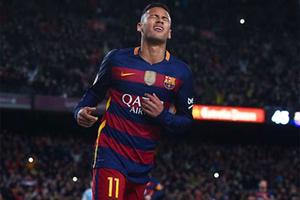 Neymar tiết lộ sự thật bất ngờ sau pha đá phạt đền của Messi