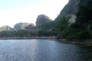 Doanh nghiệp lữ hành giảm lợi nhuận, tăng dịch vụ