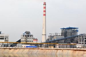 Lâm Đồng: Vỡ đường ống dẫn nước xút, mùi hôi nồng nặc