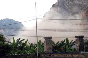 Mìn vẫn nổ bất chấp lệnh cấm