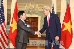 Phó Thủ tướng, Bộ trưởng Ngoại giao Phạm Bình Minh hội đàm với Bộ trưởng Ngoại giao Hoa Kỳ John Kerry