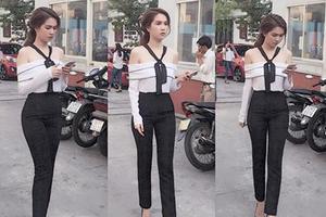 Ngọc Trinh khoe vai trần trắng nõn