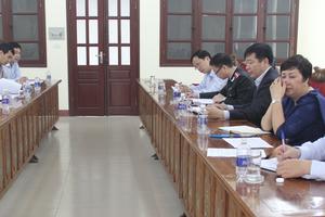 Khối các đơn vị sự nghiệp họp bàn giao ước thi đua năm 2016