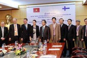 Đầu tư mới 18 trạm phát hiện giông sét