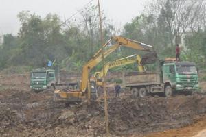 Chính quyền “bảo kê” cho "đất tặc" lộng hành?
