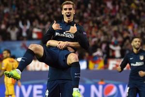 Thành Madrid có hai người hùng…