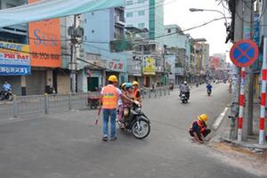 Đường hết ngập vẫn đề xuất mua xe bơm triệu đô