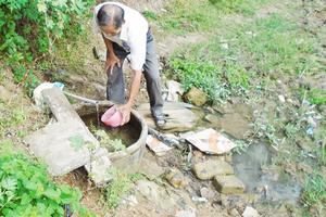 Kỳ 1: Dân vùng mỏ “chết mòn” vì thiếu nước