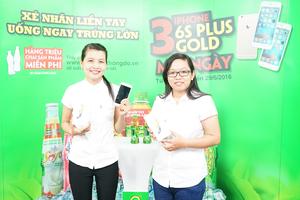 Hy hữu đôi bạn thân cùng trúng iPhone từ Tân Hiệp Phát
