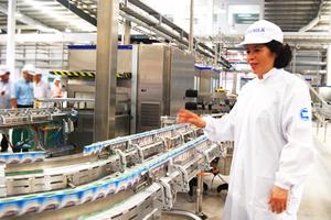 Bà Mai Kiều Liên: "Nhà đầu tư ngoại không dại mà bỏ thương hiệu Vinamilk"