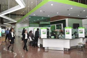Gần 15.000 nhân viên Vietcombank nhận lương tháng bình quân 23,4 triệu đồng