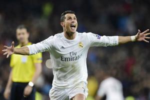Ronaldo: 'Dù thích hay không, tôi đã đi vào lịch sử'