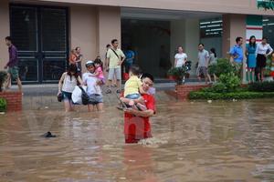 Hà Nội khẩn trương khắc phục ngập úng sau mưa lớn đột biến
