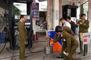 Thủ đoạn ăn gian tiền tỷ ở hai cây xăng Hà Nội