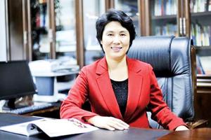 “Mỹ nữ quan tham” Trung Quốc chịu chơi sa lưới pháp luật