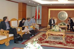 Các nhà khoa học nước ngoài tham gia đánh giá môi trường biển Vũng Áng