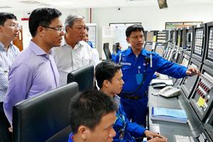 Lãnh đạo Tập đoàn Dầu khí Việt Nam làm việc tại BSR