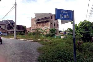 Bất thường trong việc cấp đất ở