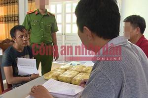 30 phút nghẹt thở rượt đuổi kẻ vận chuyển trên 36.000 viên ma túy