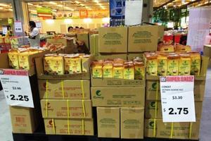 Gạo Việt vào siêu thị Singapore
