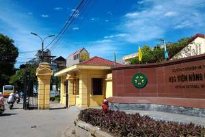 Học viện Nông nghiệp lên tiếng chuyện 'lạm thu'