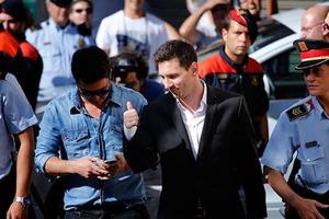 Phiên tòa xử Messi trốn thuế bắt đầu ở Barcelona