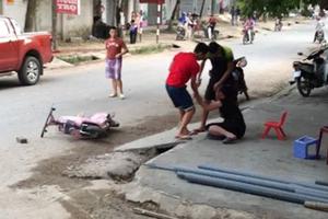Truy sát kinh hoàng ở Phú Thọ: Xông vào nhà chém người gần lìa tay