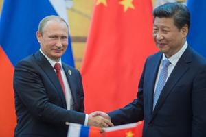 Putin và chuyến thăm Trung Quốc trước thềm phán quyết 'đường lưỡi bò'