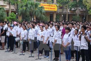 Hơn 75.000 học sinh Hà Nội bắt đầu cuộc đua vào lớp 10